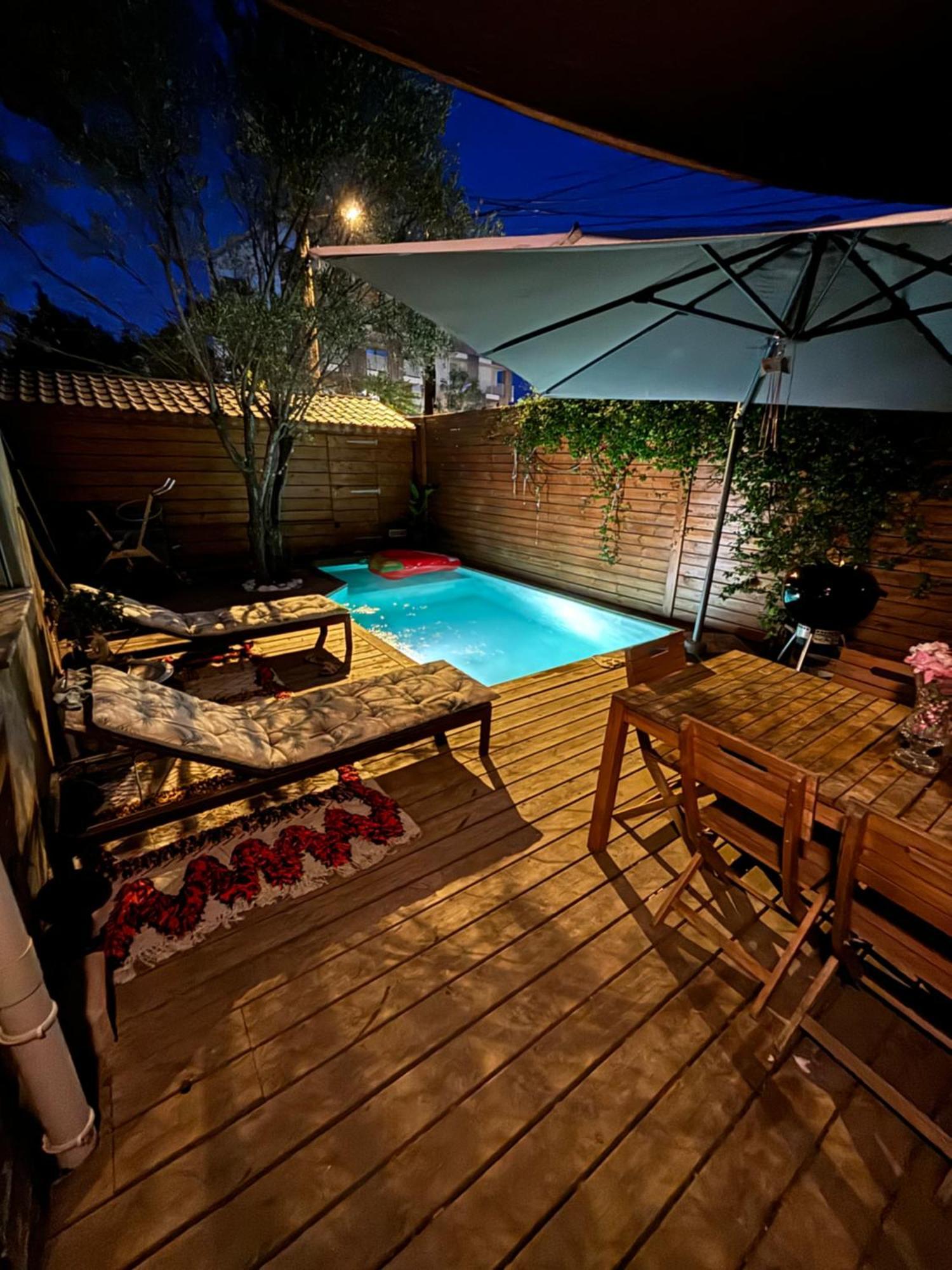 Maison Avec Piscine Et Jacuzzi Proche Des Plages Toulon Extérieur photo